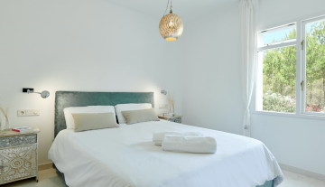 Resa estates villa es cubells frutal summer luxury bedroom .png